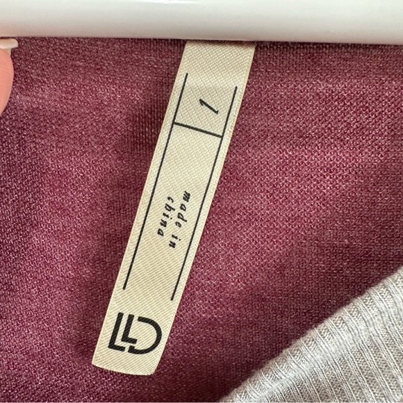 Aeropostale Live Love Dream Women's Thin Semi Sheer Long Sleeve SweatShirt Large - Picture 2 of 6